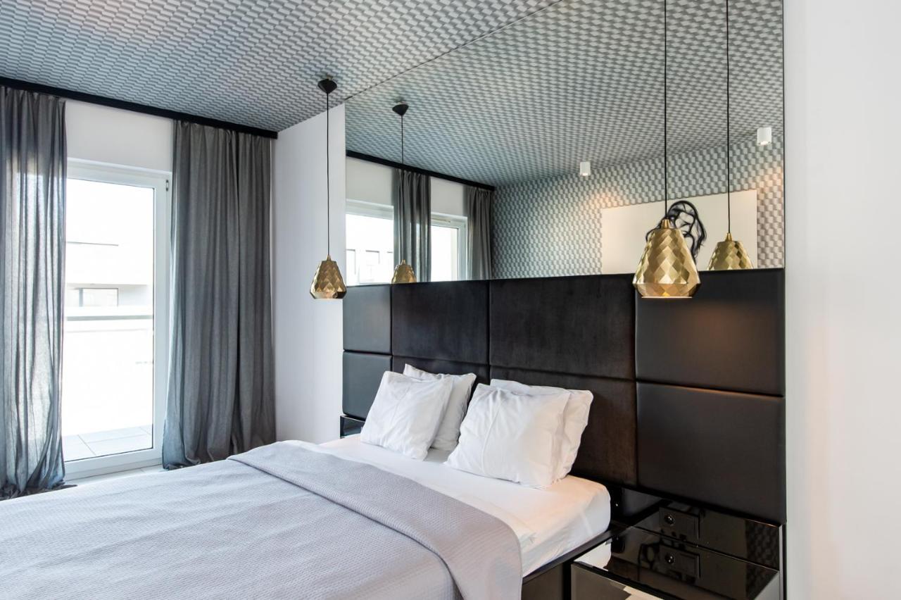 Super-Apartamenty Presidential Suite Познан Екстериор снимка